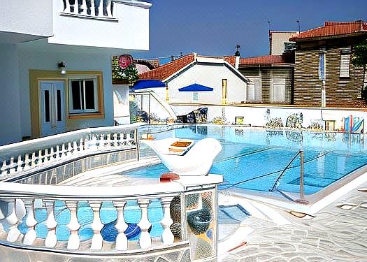 Apartments Zafiria Pool